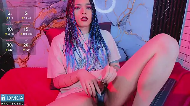 MaeveKuro's Webcam Show