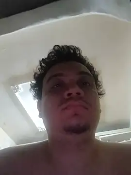 Webkamerová show sergiroberto14