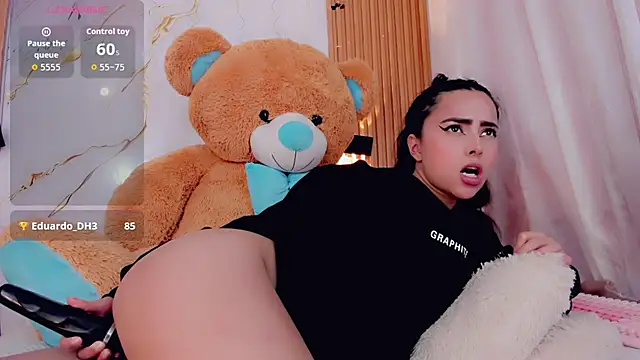 ValeriCardenas' Live XXX Chat