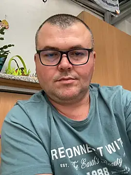 caschetao Adlı Modelin Web Kamerası Şovu