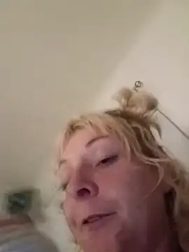 ticklemepinkk Pertunjukan Webcam