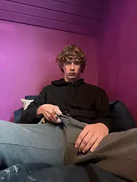 WhiteMonster853 Webcam show