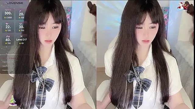 yuii-7 Adlı Modelin Web Kamerası Şovu