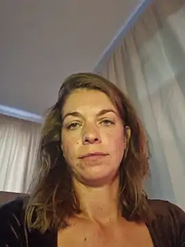 XXX chat uživo modela Vanillezucker
