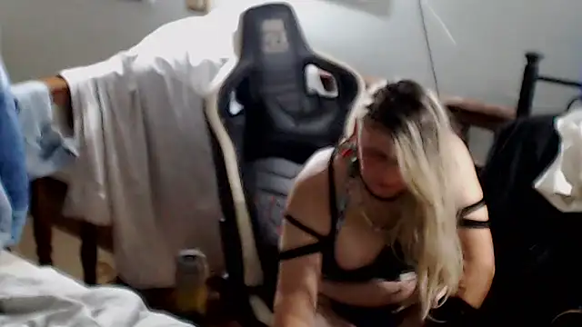 emmex671 Webcam-Show