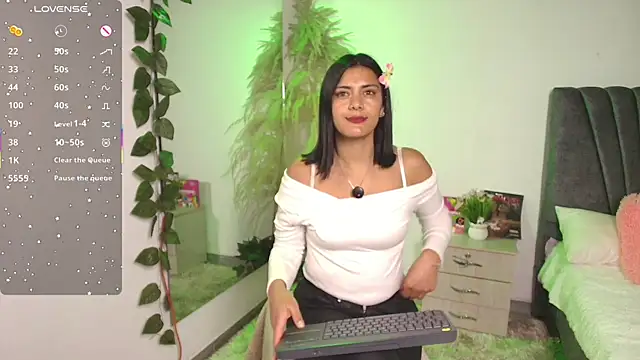 miaoconell Adlı Modelin Canlı XXX Sohbeti