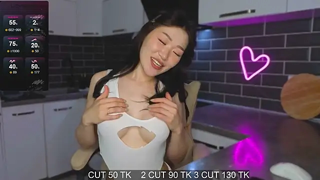 ShaiyaMinn3 Show Webcam