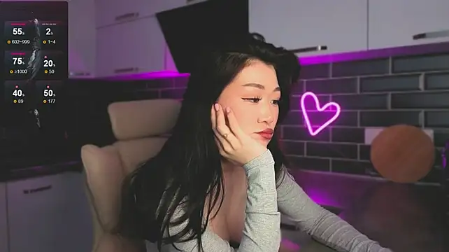 ShaiyaMinn3 Chat XXX live