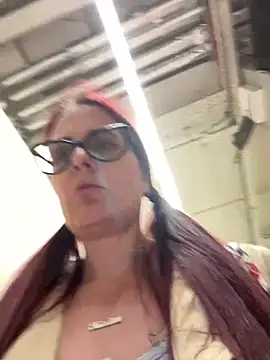 NataKitten Show in webcam