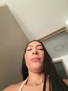 AshleyG_222 即時 XXX 聊天
