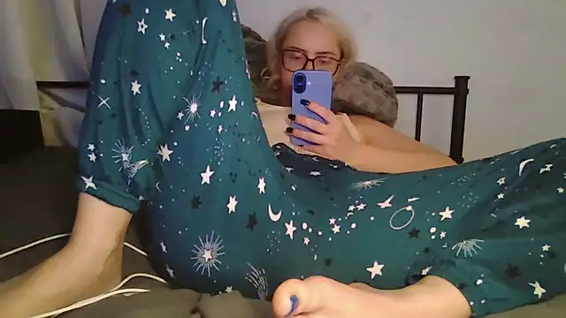 sluttypumpkin's Webcam Show