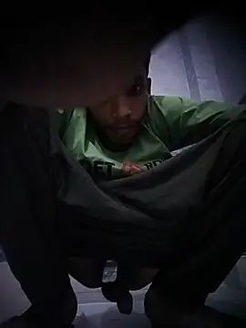 PrinsBlack__Cock: διαδικτυακό σόου στην κάμερα