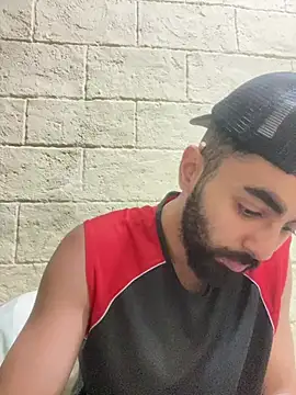 Arabic_male07 Adlı Modelin Web Kamerası Şovu