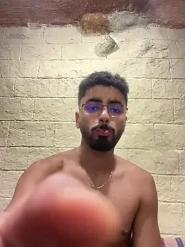 Show Webcam de Arabic_male07