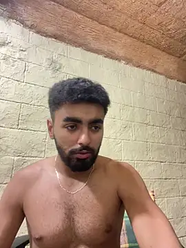Arabic_male07 Adlı Modelin Web Kamerası Şovu
