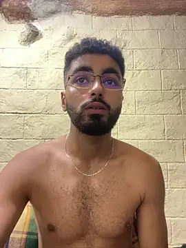 Pokazy przed kamerką – Arabic_male07