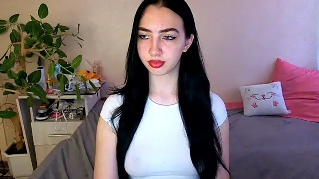 Chat XXX ao vivo de WildKittenX_