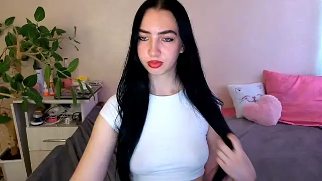 WildKittenX_ Chat XXX in diretta