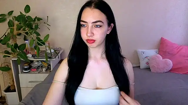 WildKittenX_ Chat XXX in diretta