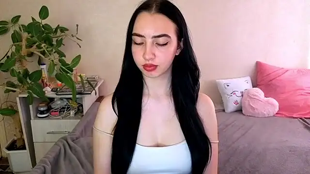 WildKittenX_n Live XXX chat