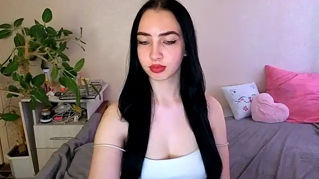 Živý XXX chat WildKittenX_
