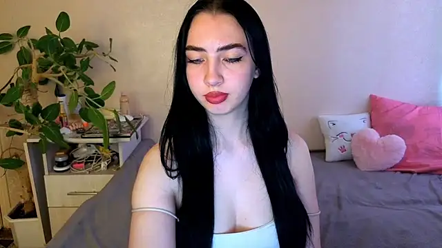 WildKittenX_'s Webcam Show