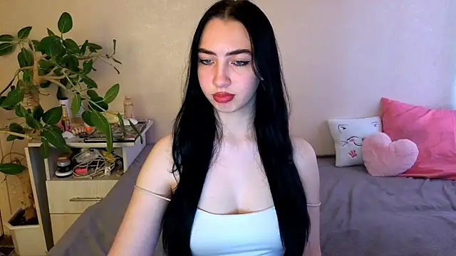 WildKittenX_'s Live XXX Chat