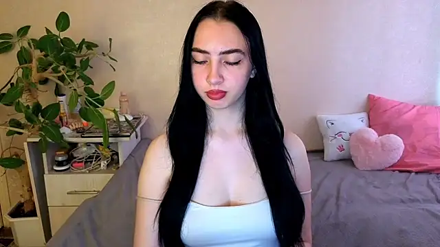 WildKittenX_ – Live XXX-chat