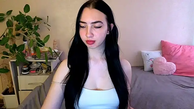 Živý XXX chat WildKittenX_
