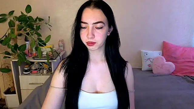 Chatroom XXX en direct de WildKittenX_