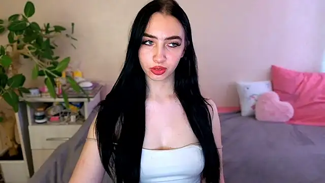 Czat XXX na żywo – WildKittenX_