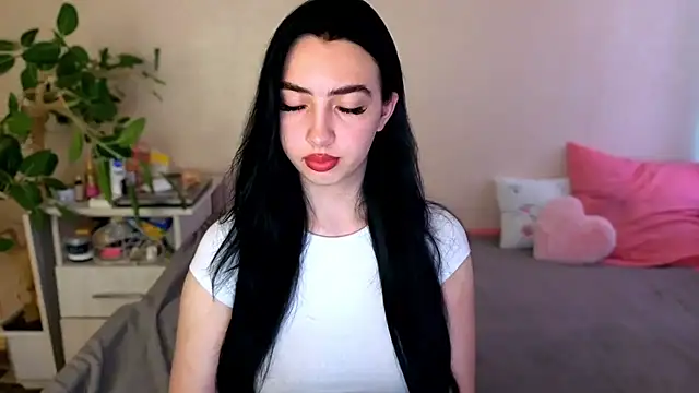 WildKittenX_ লাইভ XXX চ্যাট
