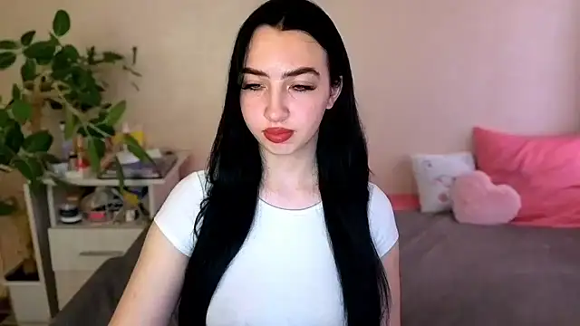 WildKittenX_'s Live XXX Chat