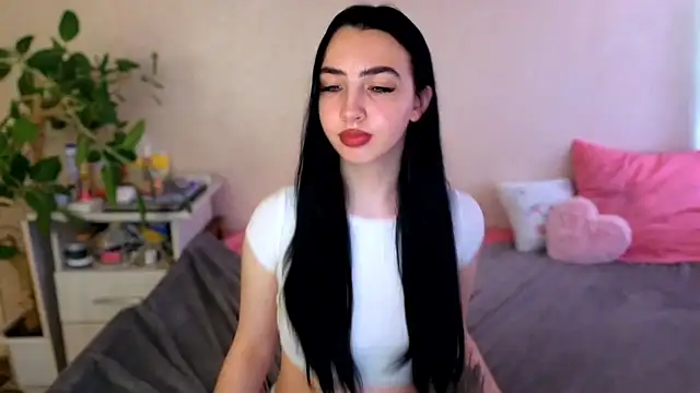 WildKittenX_ Chat XXX live