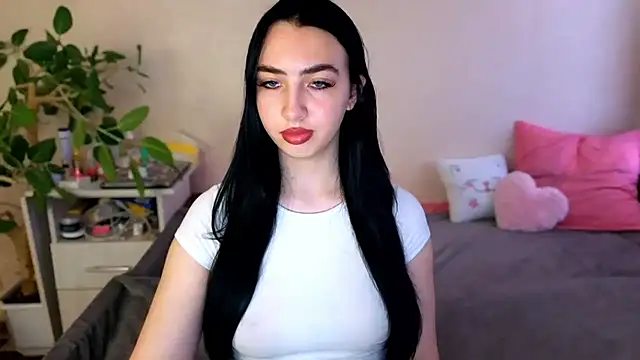 WildKittenX_: απευθείας συνομιλία ΧΧΧ