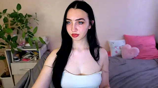 WildKittenX_ Live XXX-Chat