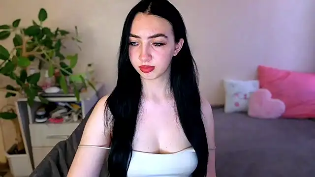 Živý XXX chat WildKittenX_