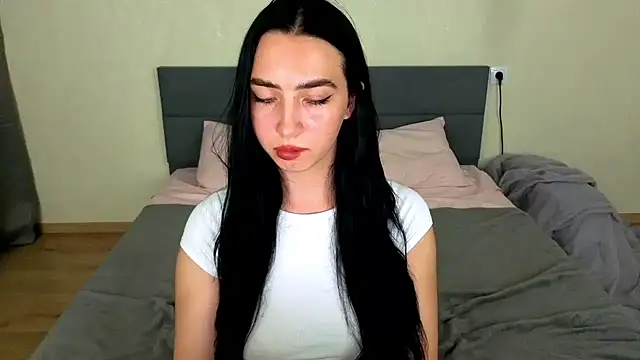 WildKittenX_'s Live XXX Chat