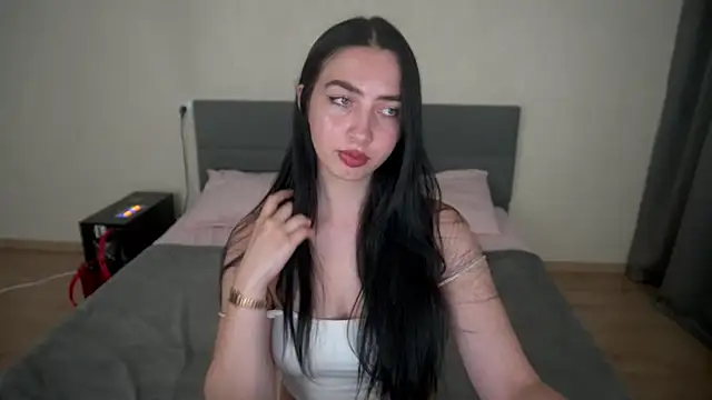 WildKittenX_'s Live XXX Chat