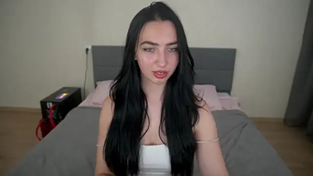WildKittenX_ Chat XXX live