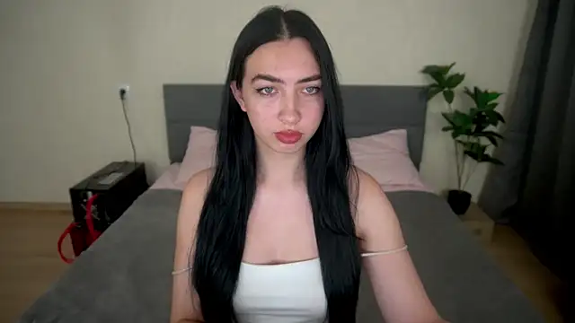 دردشة WildKittenX_ الجنسية المباشرة