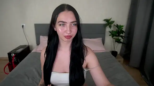 WildKittenX_ Webcam show