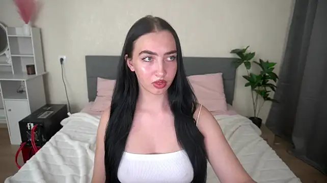WildKittenX_: онлайн-секс-чат