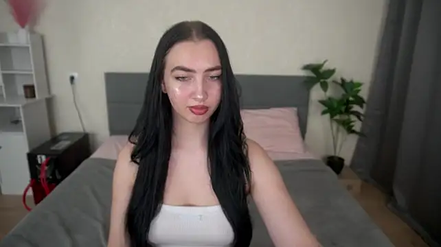 Chat +18 de WildKittenX_ ao vivo
