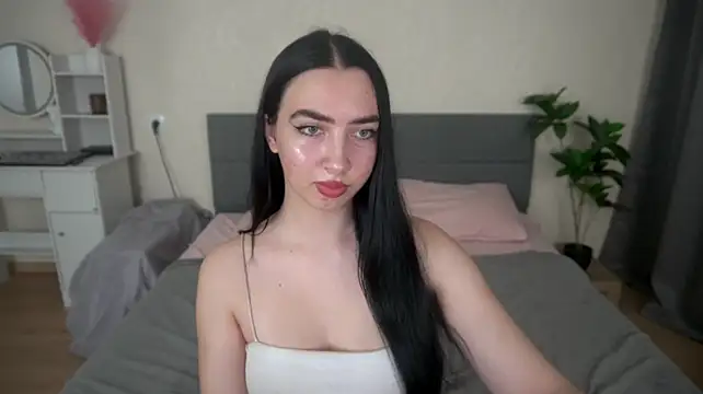 WildKittenX_ – Live XXX-chat