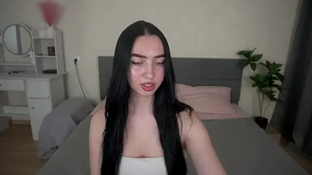 WildKittenX_: απευθείας συνομιλία ΧΧΧ