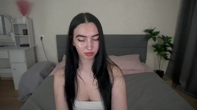 WildKittenX_ – Naživo XXX chat