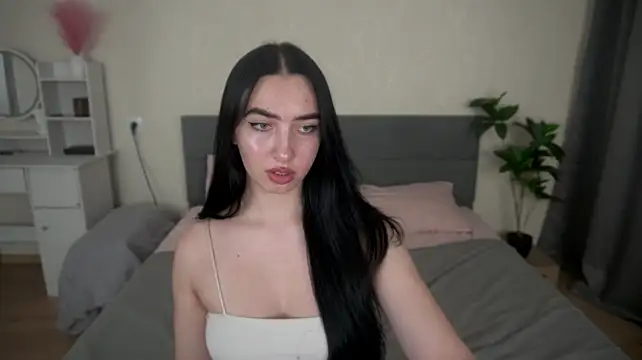 WildKittenX_ 라이브 XXX 채팅