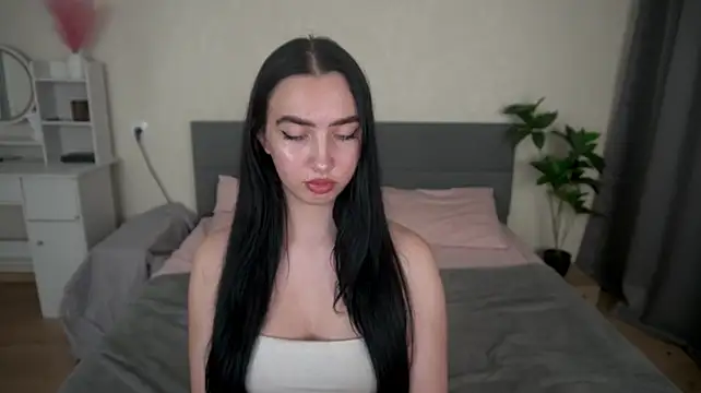Czat XXX na żywo – WildKittenX_