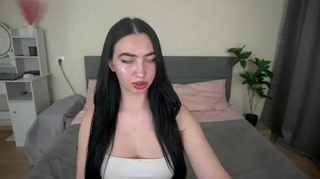 WildKittenX_n Live XXX chat